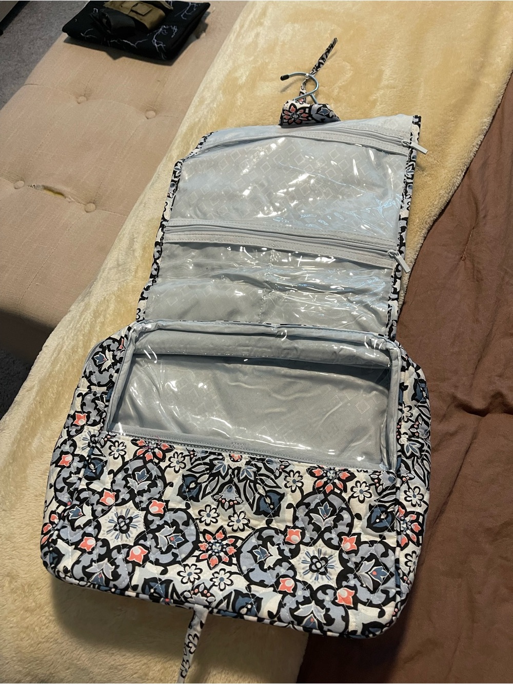 Vera Bradley Floral Hanging Travel Toiletry Bag - White, Gray & Pink